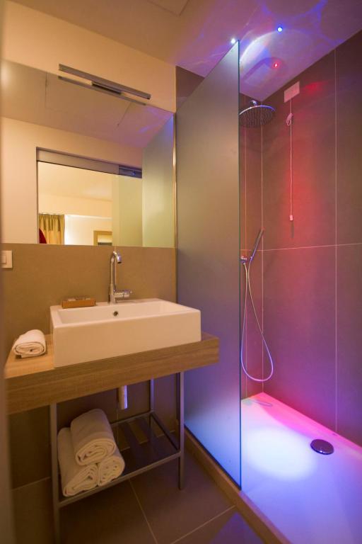 Palazzo Ruschioni Boutique Hotel Camerano Habitación foto